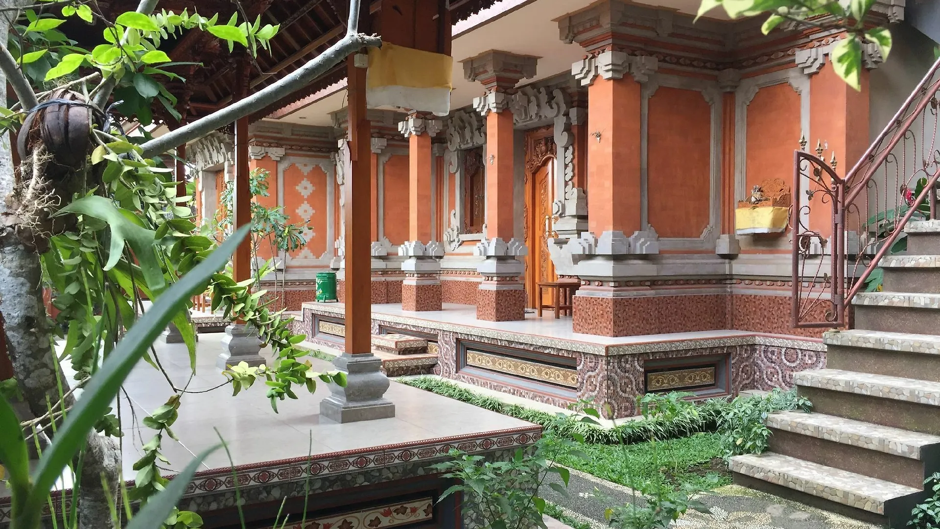 Kasih Sayang House Bed & Breakfast Ubud